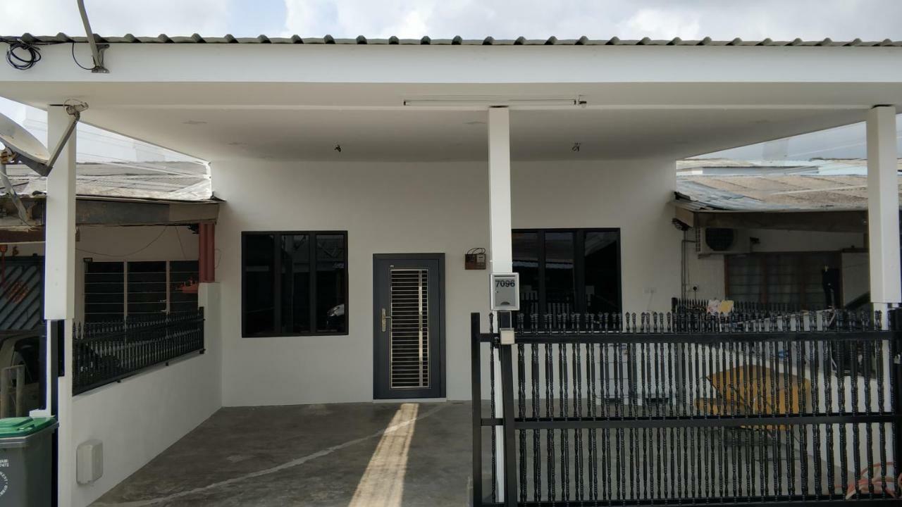 Mersing Little Homestay With Free Wifi Exterior foto